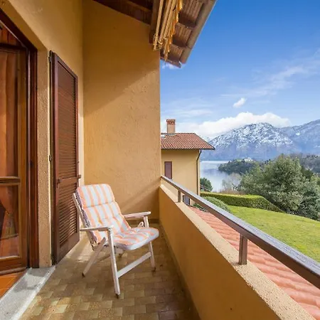 Isola Comacina Apartment